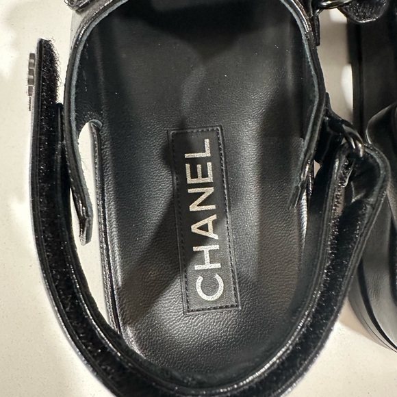 NEW Chanel Black Leather Slingback Dad Sandals with Silver Crystal Accents 37.5 - Picture 7 of 10